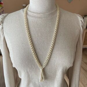 Elegant Cream Pearl Necklace